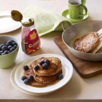 Maple and Cinnamon Buttermilk Pancakes