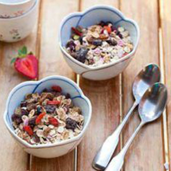 Maple Syrup Breakfast Muesli